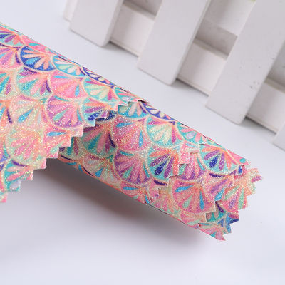 0.5 মিমি গ্লিটার পিইউ চামড়া ব্রাশ করা মেরিন ফিশ স্কেল পিইউ কৃত্রিম চামড়া