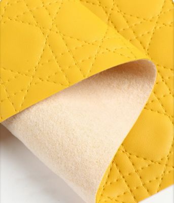 ব্যাগ জন্য জলরোধী কৃত্রিম পিভিসি চামড়া embroidered Plaid Woven Pattern