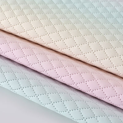 এমবসড হ্যান্ডব্যাগ পিইউ চামড়া ফ্যাব্রিক টেক্সচার অফ গ্রেডিয়েন্ট রেইনবো ডায়মন্ড গ্রিড