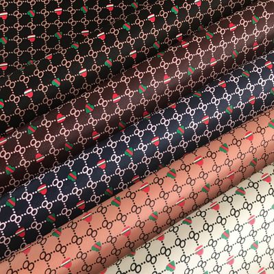 মুদ্রিত হার্ট আকৃতির সংখ্যা ৮ পিভিসি নকল চামড়া ব্যাগ ব্যাগ মানিব্যাগ ফোন কেস প্যাকেজ বক্স চামড়া কাপড়