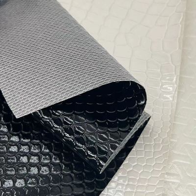 পিভিসি সিন্থেটিক চামড়া ফোন কেস আসবাবপত্র কারুশিল্প সোফার জন্য জলরোধী আস্তরণের সাথে ঝলকানি ঝলকানি এমবসড স্টাইল