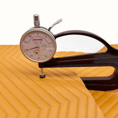 1.8 মিমি পুরু পিভিসি ব্রোডারি-এম্বসড স্ট্রিপস সিনথেটিক ফ্যাক্স লেদার ওয়াটারপ্রুফ ব্যাগ টেবিল ম্যাট জুতা Wallet Decorate Belt সোফা