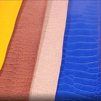 পিভিসি কুমির শস্য কৃত্রিম সিনথেটিক চামড়ার ওয়ালেট বক্স জুতা নোটবুক নকল চামড়ার কাপড়