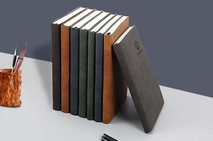 পিভিসি কুমির শস্য কৃত্রিম সিনথেটিক চামড়ার ওয়ালেট বক্স জুতা নোটবুক নকল চামড়ার কাপড় 12